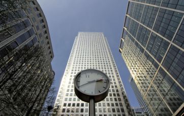 Shareholders less active in FTSE 250 than 100, Deloitte says
